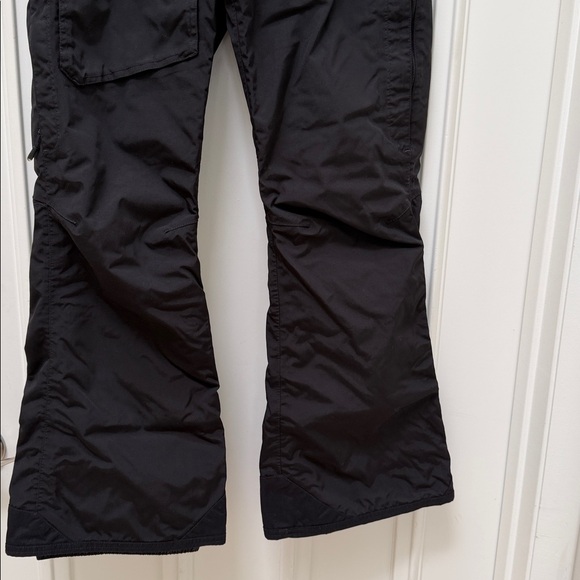 The Northface Ski Pants - Picture 3 of 12